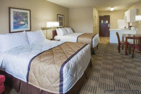 Extended America - - Coliseum Hotel